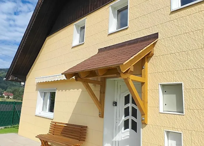 Semesterbostad Strassgartl