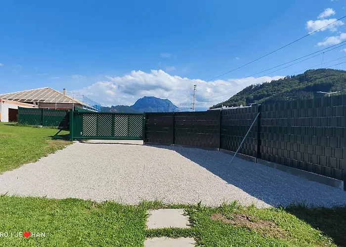 Strassgartl * פינסדורף